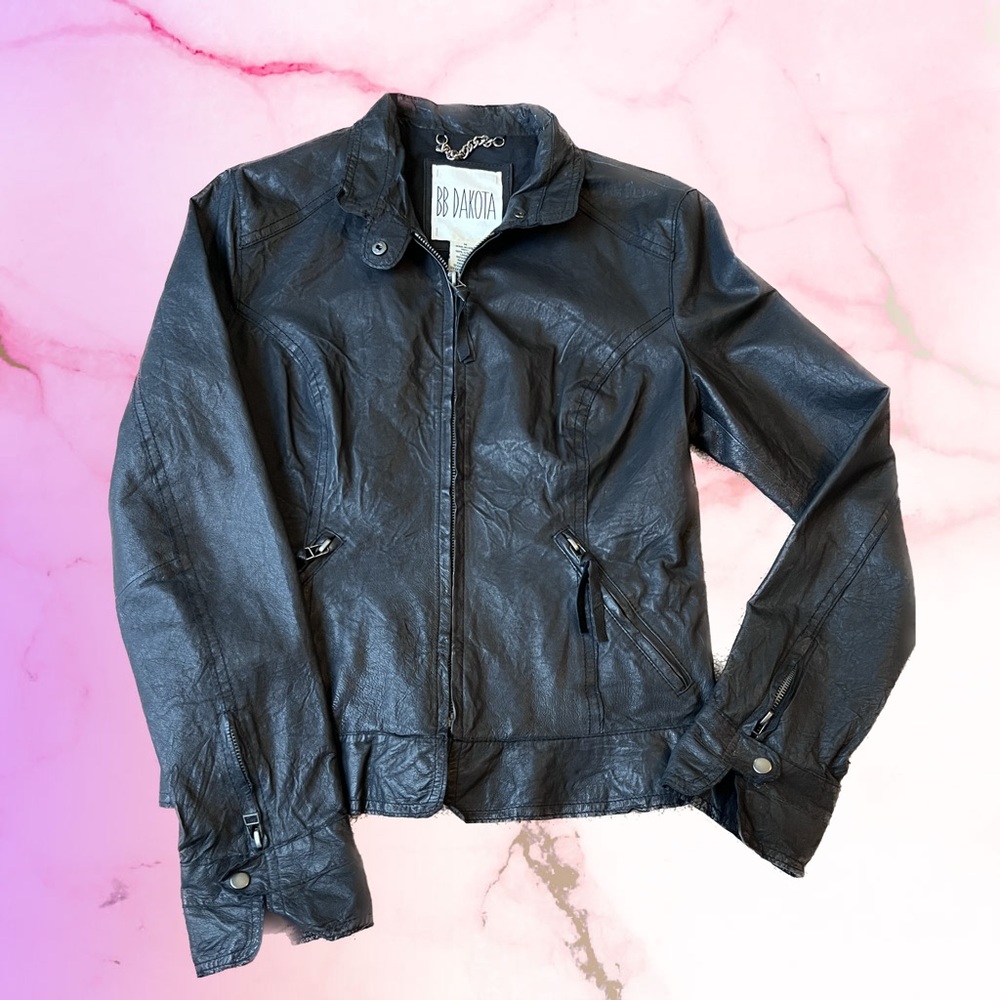 *NWOT* 100% Leather Biker Jacket - Women’s Medium